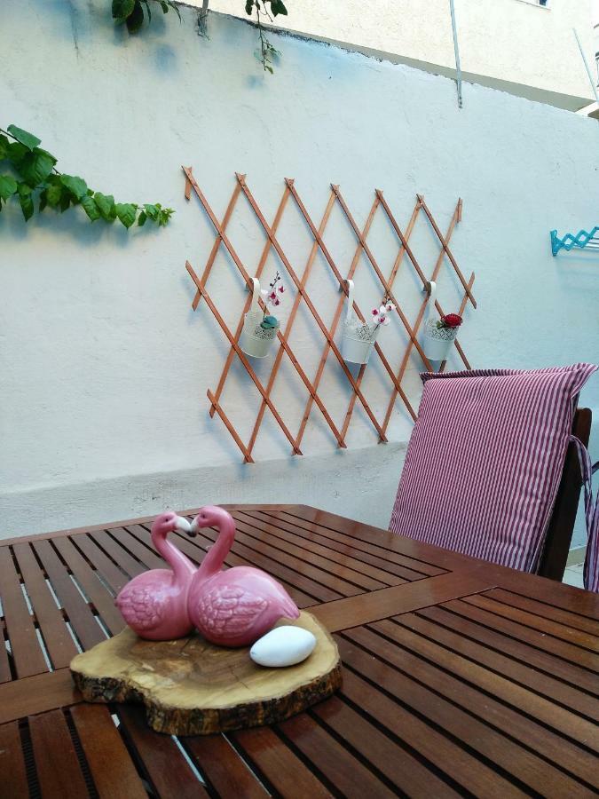 Pomegranate Apartment Heraklion Exteriör bild