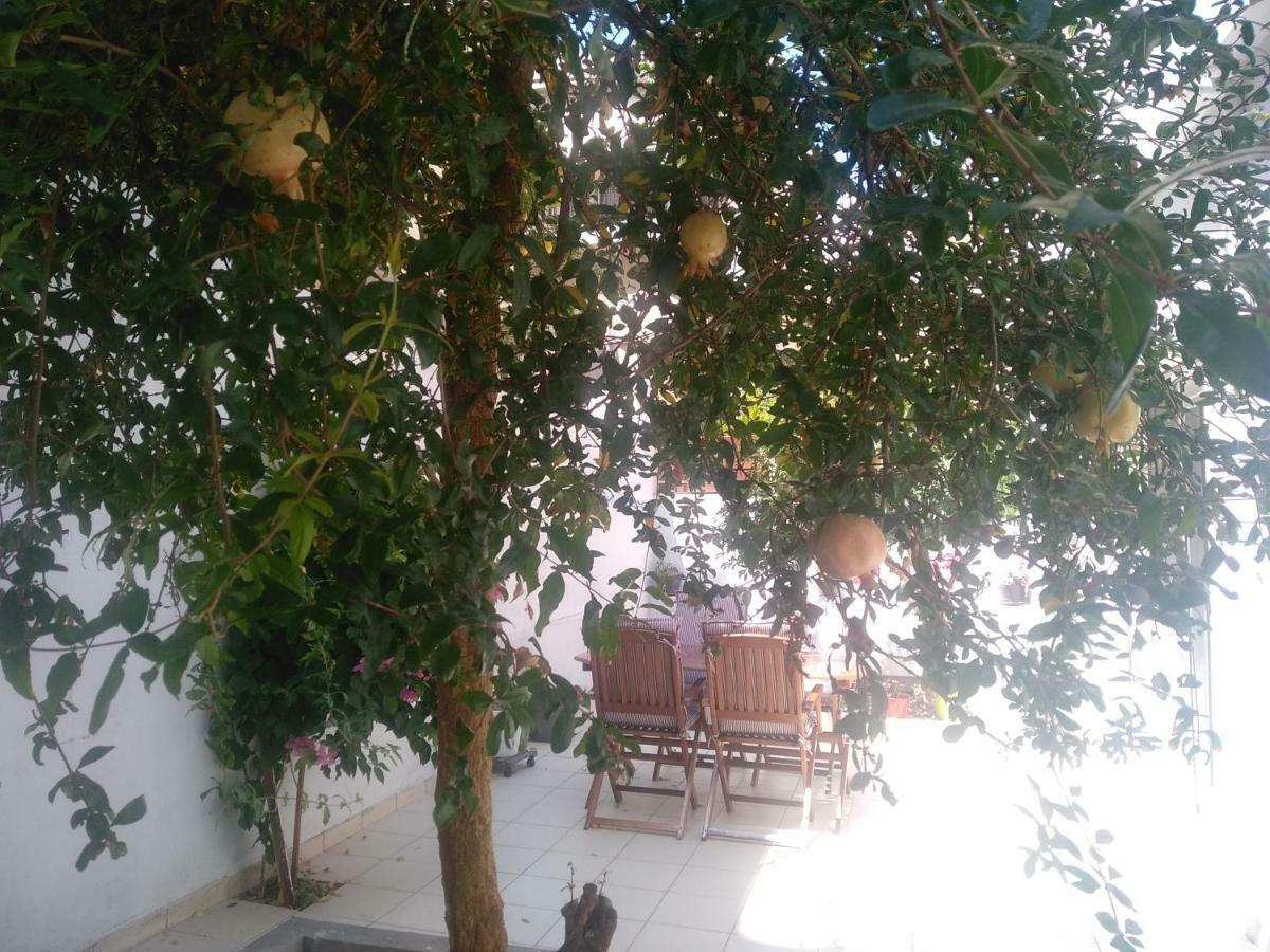 Pomegranate Apartment Heraklion Exteriör bild